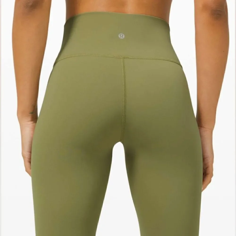 Lululemon sz 2 Wunder Under High-Rise Tight 25